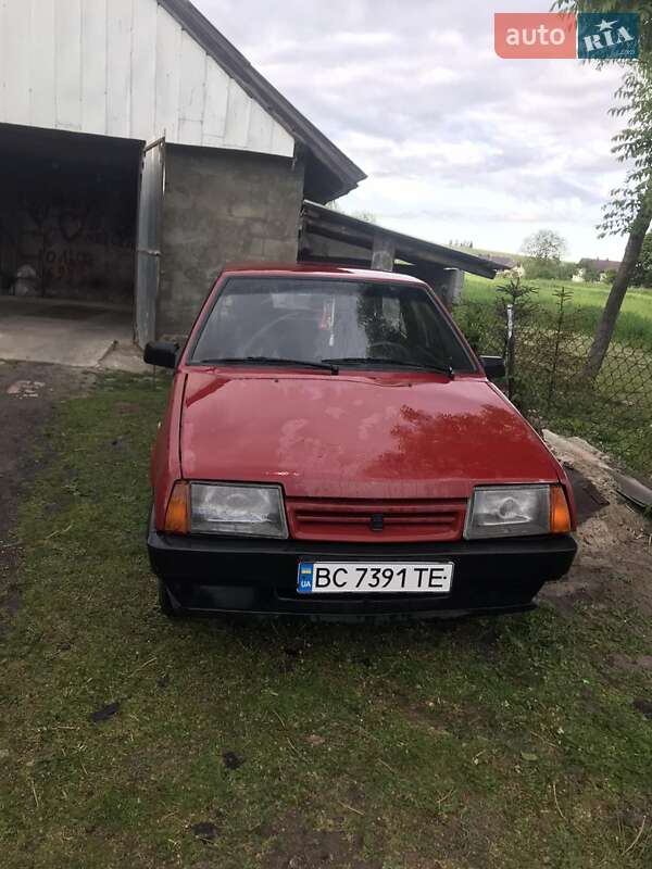 Хетчбек ВАЗ / Lada 2108 1995 в Золочеві