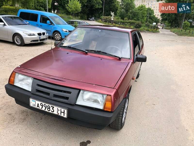 Хэтчбек ВАЗ / Lada 2108 1991 в Львове
