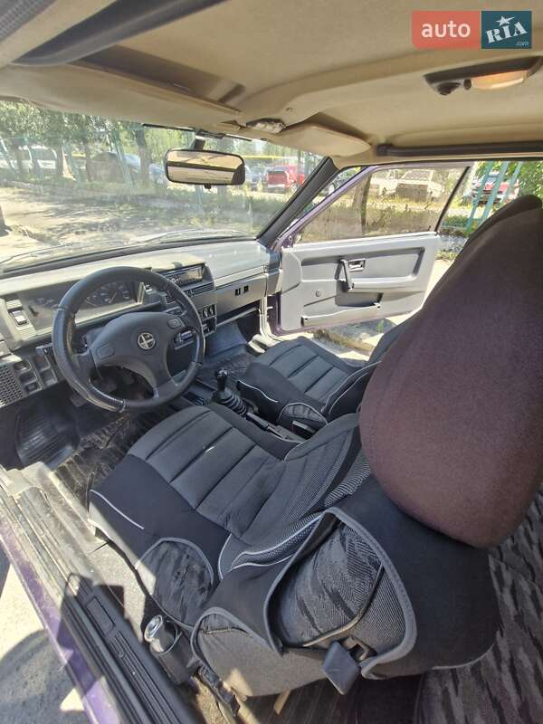 Хэтчбек ВАЗ / Lada 2108 2002 в Львове