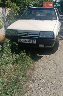 Хэтчбек ВАЗ 2108 1988 в 