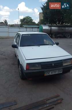 Хэтчбек ВАЗ 2108 1988 в 
