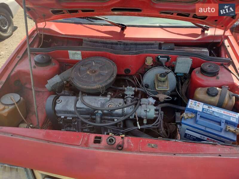 Хэтчбек ВАЗ / Lada 2108 1986 в Смеле