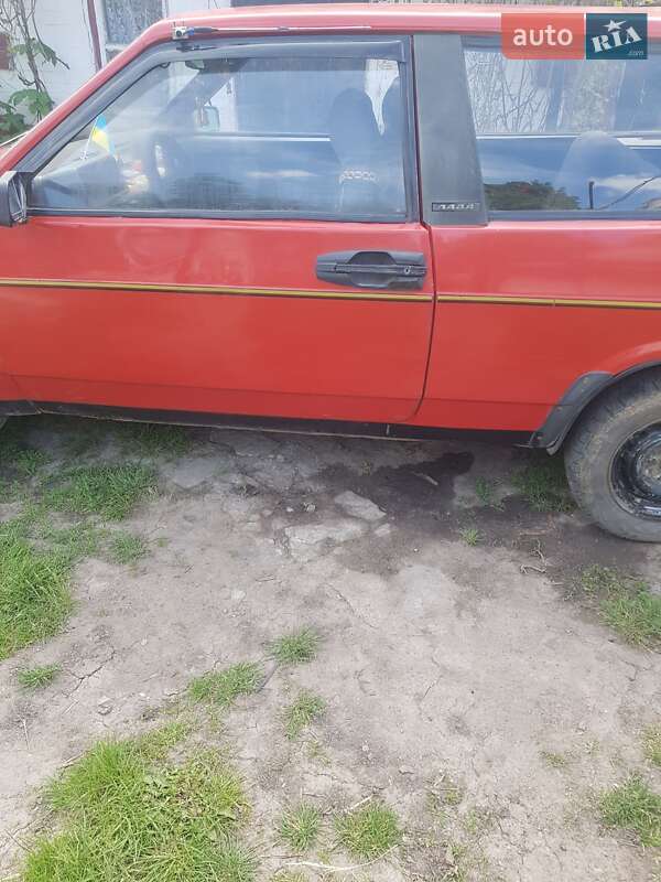 Хэтчбек ВАЗ / Lada 2108 1992 в Малой Виске