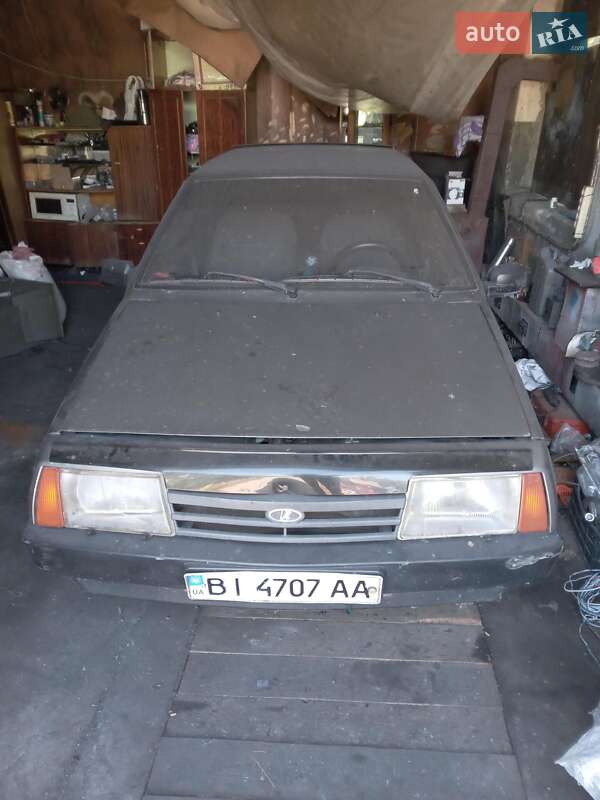 Хэтчбек ВАЗ 2108 1991 в 