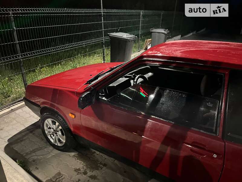 Хэтчбек ВАЗ / Lada 2108 1991 в Луцке