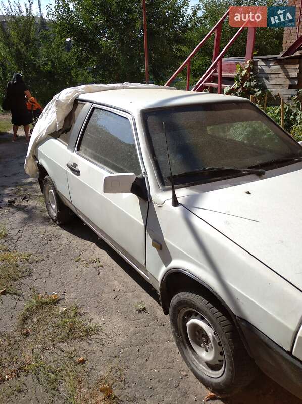 Хэтчбек ВАЗ / Lada 2108 1991 в Харькове фото 2 Хэтчбек ВАЗ / Lada 2108 1991 в Харькове
