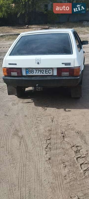 Хэтчбек ВАЗ / Lada 2108 1986 в Балаклее