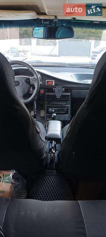 Хэтчбек ВАЗ / Lada 2108 1987 в Киеве