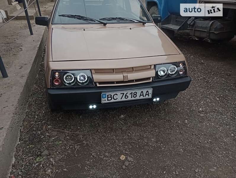 Хэтчбек ВАЗ / Lada 2108 1988 в Галиче