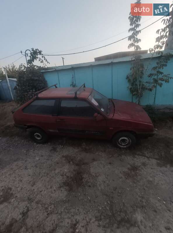 Хэтчбек ВАЗ / Lada 2108 1993 в Харькове
