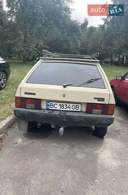 Хэтчбек ВАЗ 2108 1989 в 