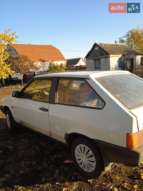 Хэтчбек ВАЗ / Lada 2108 1991 в Лозовой