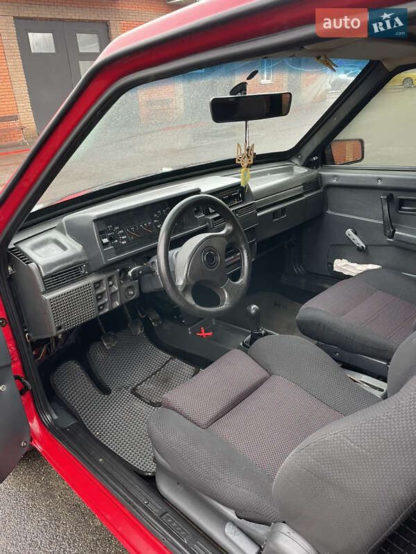 Хэтчбек ВАЗ / Lada 2108 1989 в Кривом Роге фото 11 Хэтчбек ВАЗ / Lada 2108 1989 в Кривом Роге