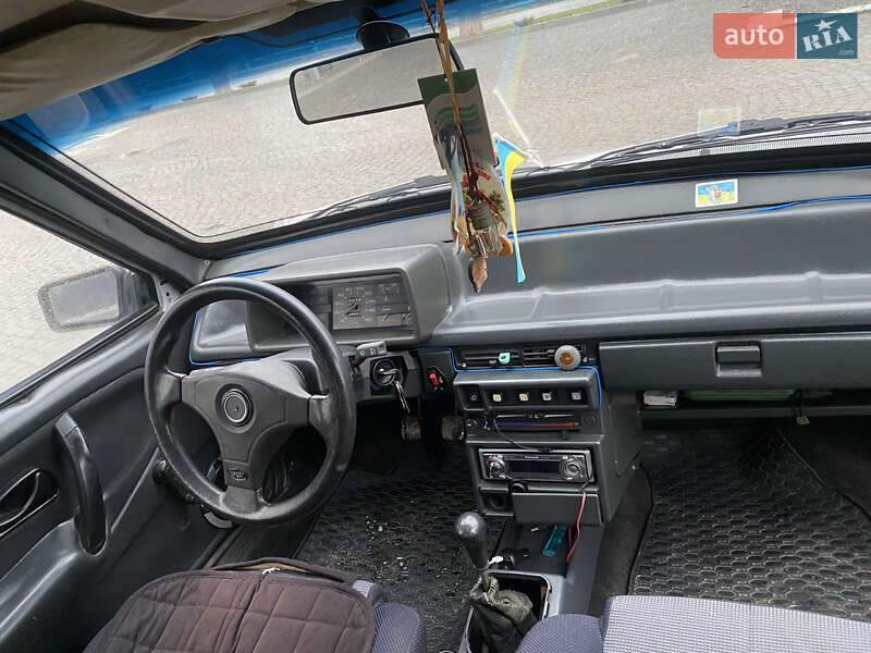 Хэтчбек ВАЗ / Lada 2108 1993 в Скалате