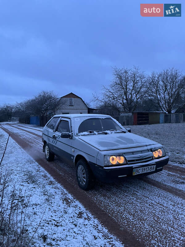 Хэтчбек ВАЗ / Lada 2108 1987 в Хорошеве