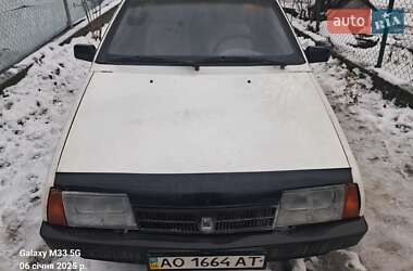 Хэтчбек ВАЗ 2108 1988 в 