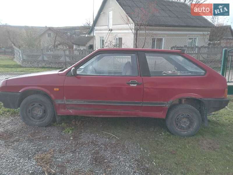 Хэтчбек ВАЗ / Lada 2108 1993 в Тернополе