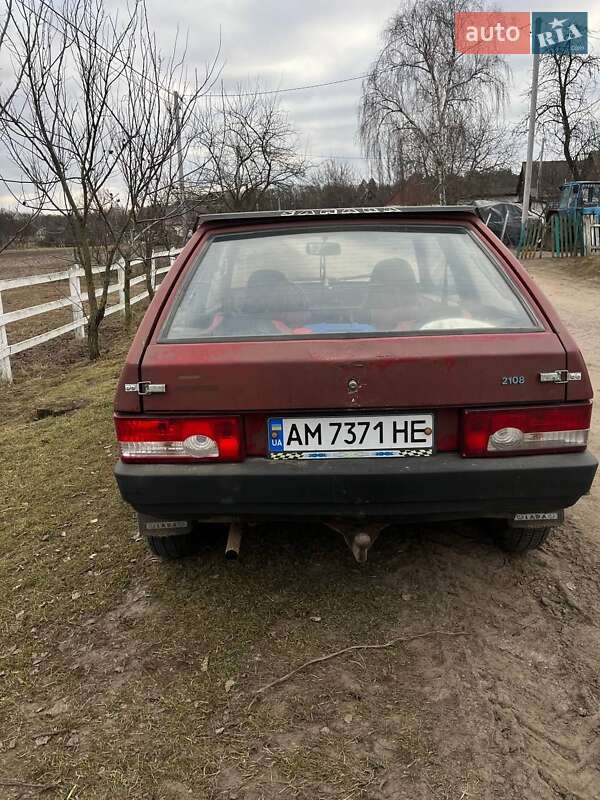 Хэтчбек ВАЗ / Lada 2108 1987 в Любаре