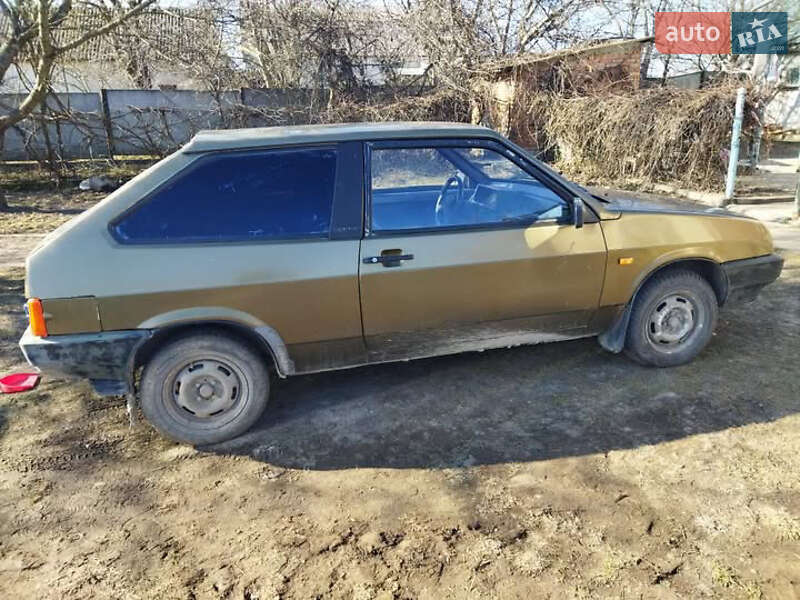 Хэтчбек ВАЗ / Lada 2108 1989 в Волочиске