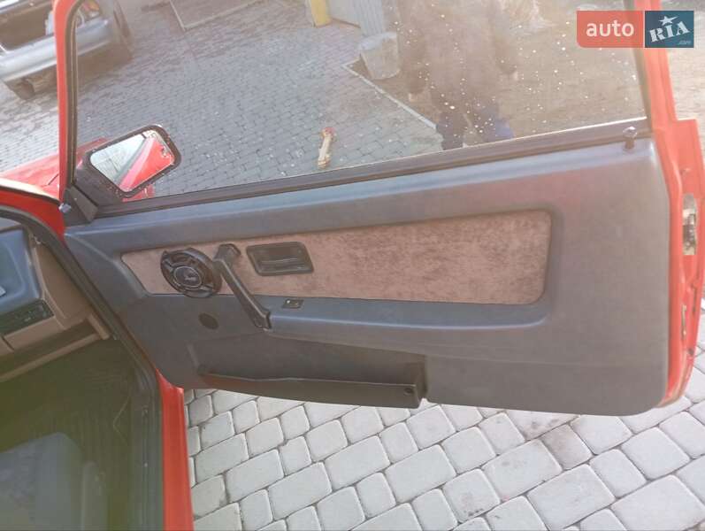 Хэтчбек ВАЗ / Lada 2108 1987 в Черкасской Лозовой фото 7 Хэтчбек ВАЗ / Lada 2108 1987 в Черкасской Лозовой