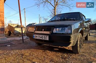 Хетчбек ВАЗ / Lada 2108 1987 в Довбиші