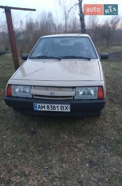 Хэтчбек ВАЗ / Lada 2108 1986 в Звягеле