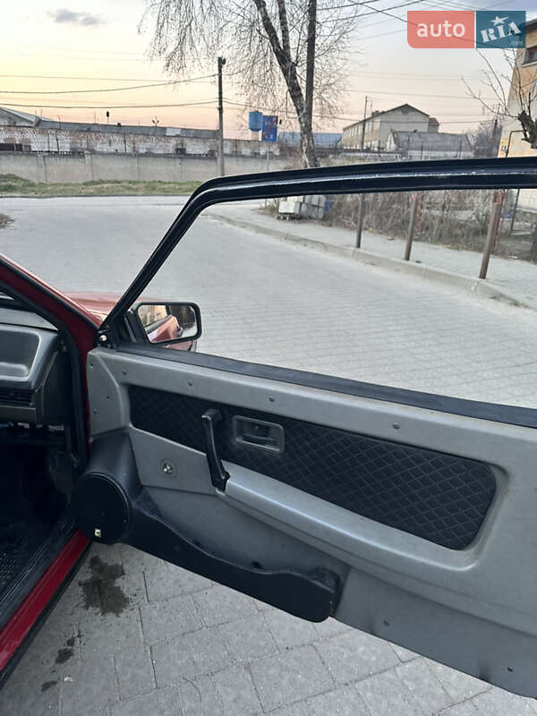 Хэтчбек ВАЗ / Lada 2108 1991 в Львове
