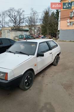 Хэтчбек ВАЗ 2108 1990 в 