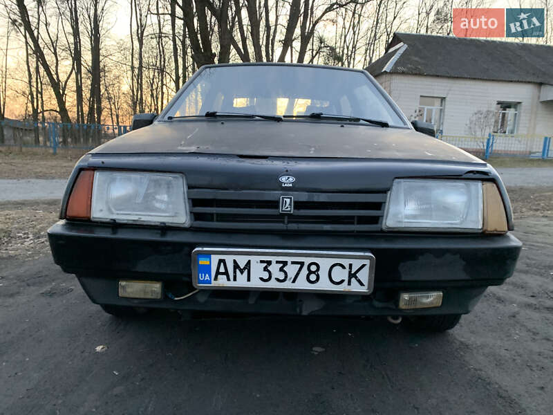 Хетчбек ВАЗ 2108 1993 в 