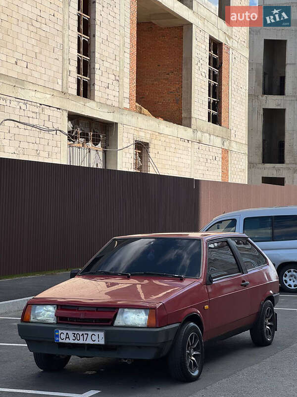 Хэтчбек ВАЗ 2108 1989 в 
