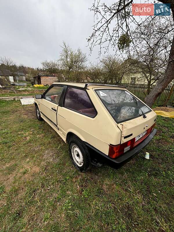 Хэтчбек ВАЗ 2108 1990 в 