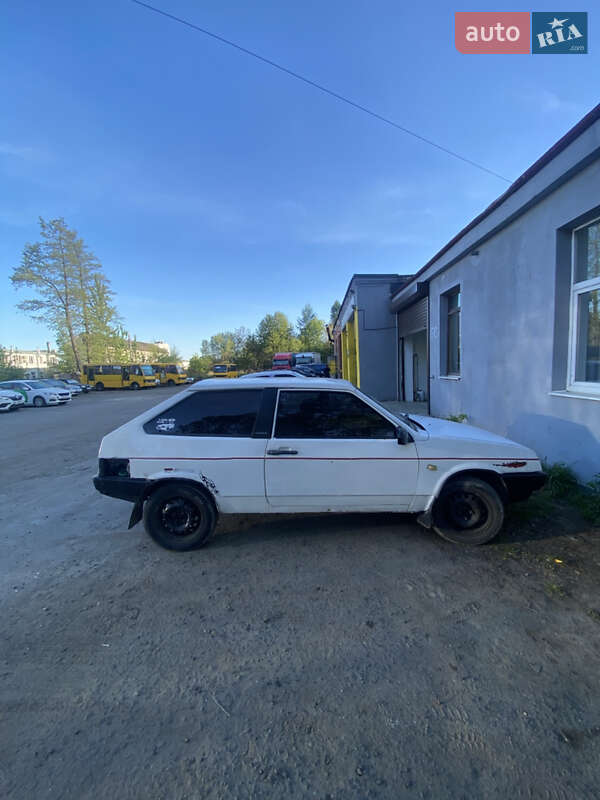 Хетчбек ВАЗ / Lada 2108 1988 в Львові