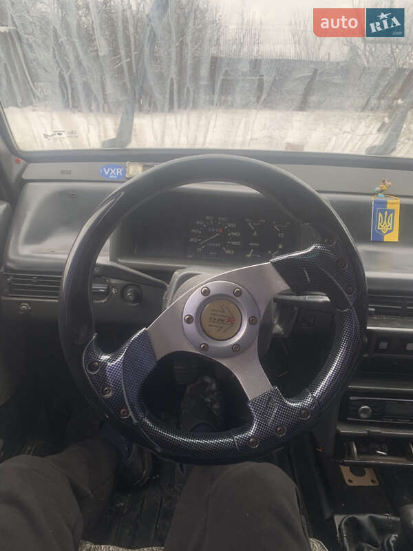 Хэтчбек ВАЗ / Lada 2108 1992 в Ровно