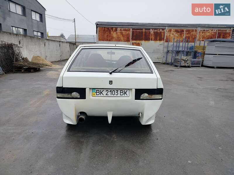 Хетчбек ВАЗ / Lada 2108 1990 в Рівному
