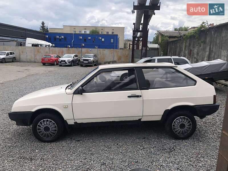 Хэтчбек ВАЗ / Lada 2108 1992 в Виннице