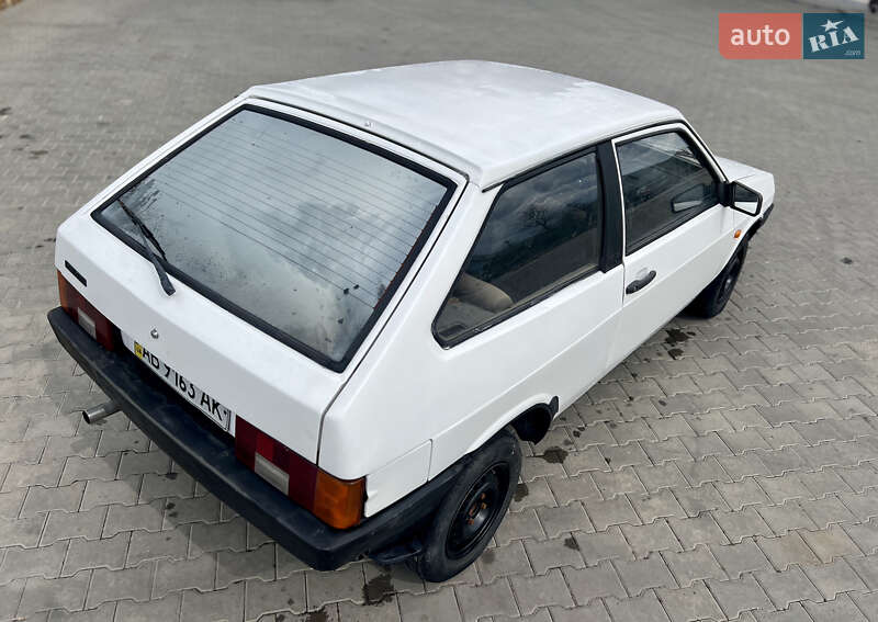 Хетчбек ВАЗ / Lada 2108 1988 в Могилів-Подільському