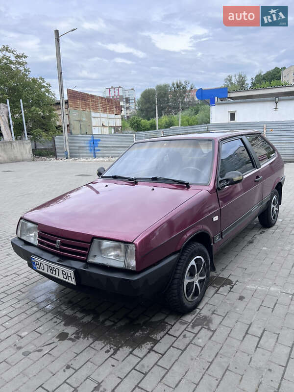 Хэтчбек ВАЗ 2108 1996 в 
