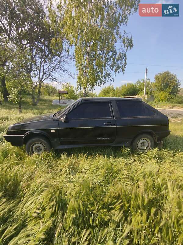 Хетчбек ВАЗ / Lada 2108 1987 в Окнах