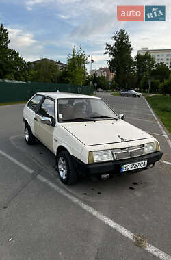 Хэтчбек ВАЗ 2108 1987 в 