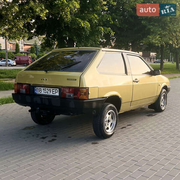 Хэтчбек ВАЗ / Lada 2108 1987 в Белой Церкви
