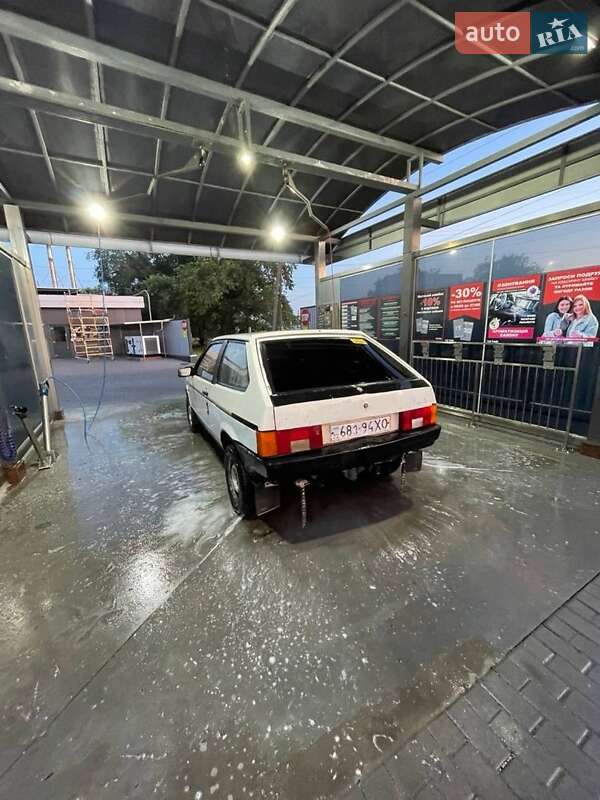 Хэтчбек ВАЗ / Lada 2108 1986 в Александрие