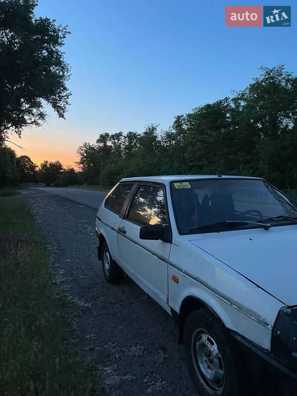 Хэтчбек ВАЗ / Lada 2108 1986 в Александрие