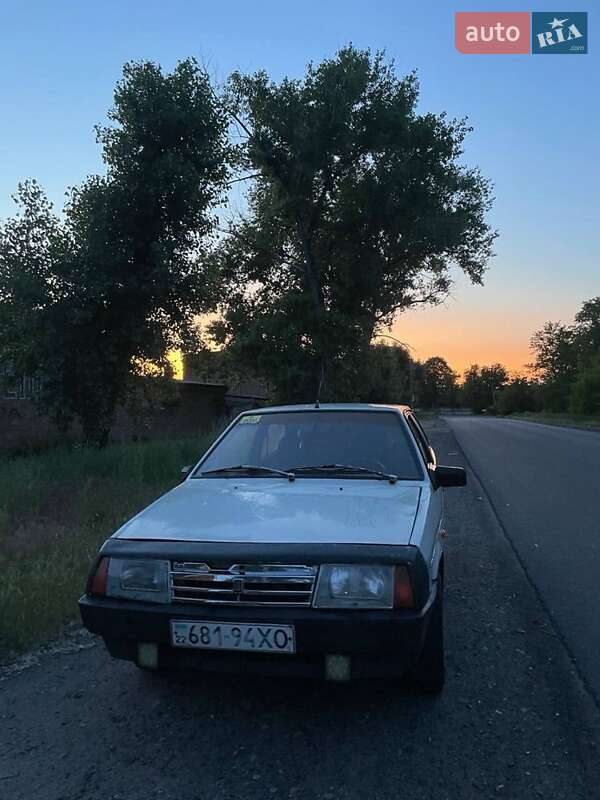 Хэтчбек ВАЗ / Lada 2108 1986 в Александрие