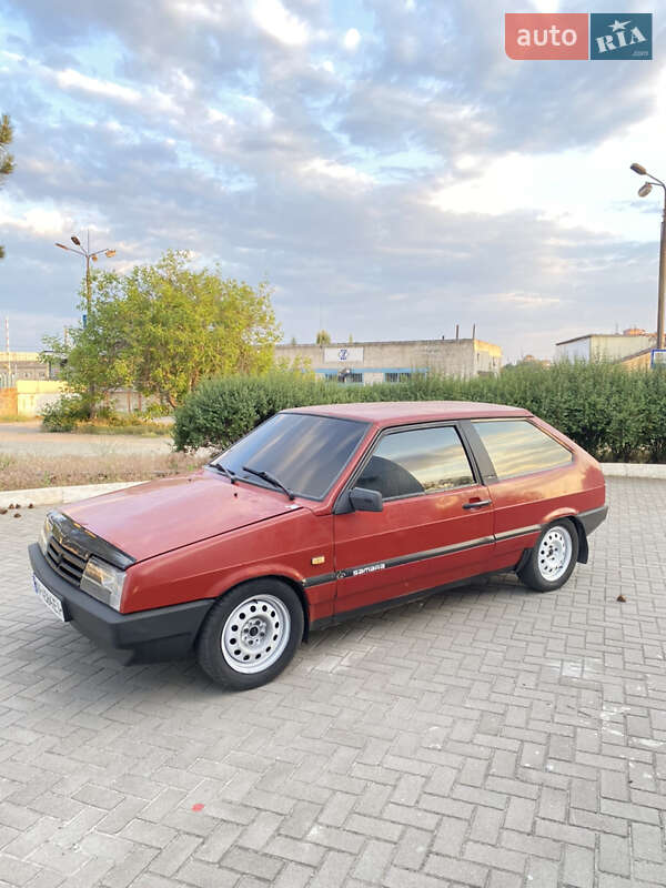 Хэтчбек ВАЗ 2108 1991 в 