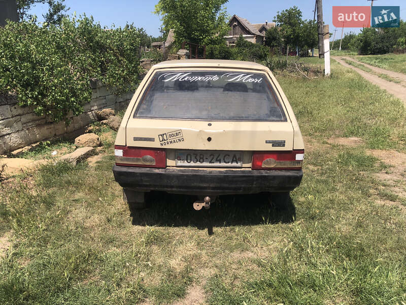 Хэтчбек ВАЗ / Lada 2108 1987 в Белгороде-Днестровском