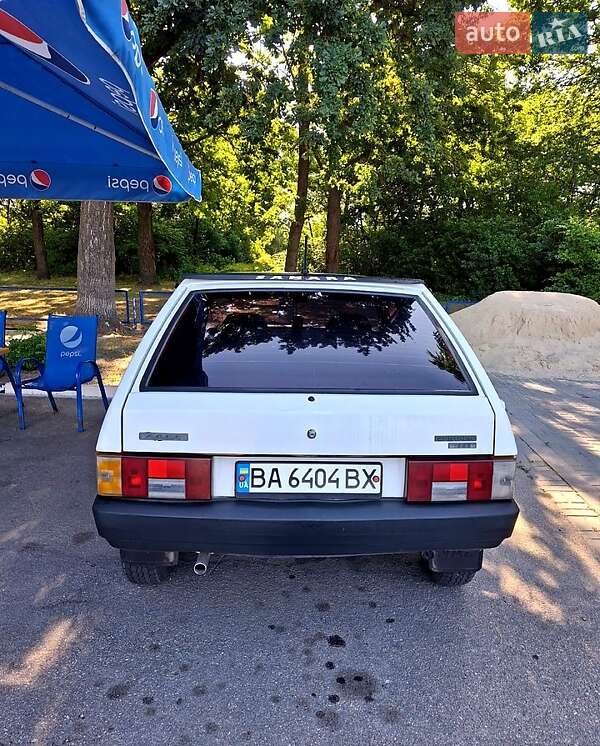Хэтчбек ВАЗ 2108 1986 в 