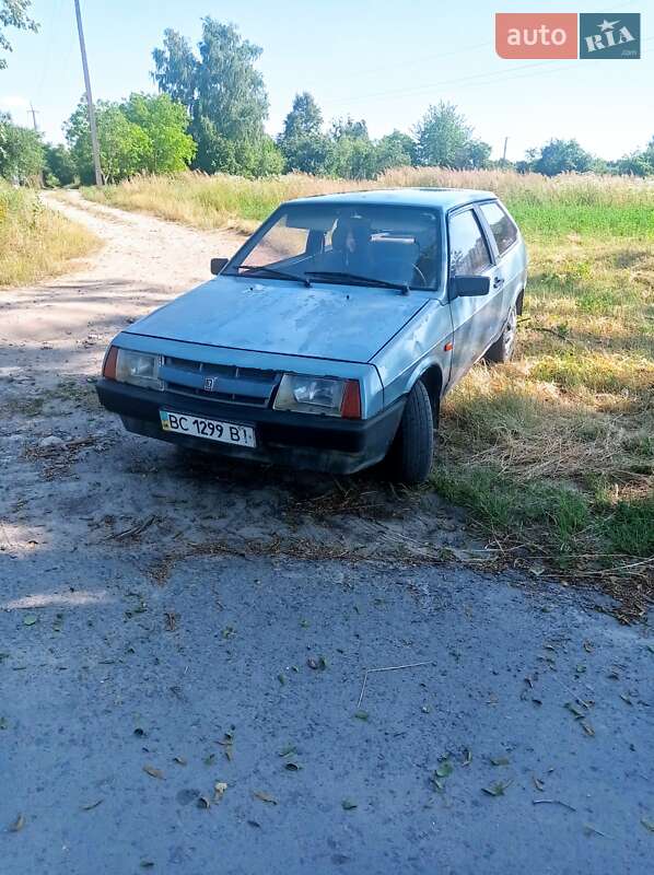 Хэтчбек ВАЗ / Lada 2108 1992 в Каменке-Бугской