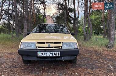 Хэтчбек ВАЗ 2108 1986 в 
