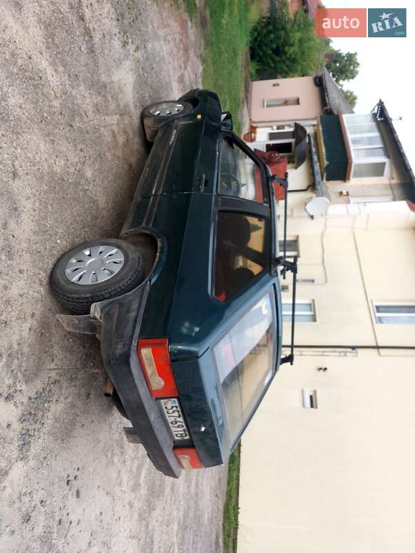 Хетчбек ВАЗ / Lada 2108 1991 в Городку