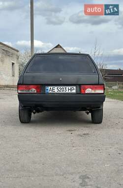 Хэтчбек ВАЗ 2108 1993 в 